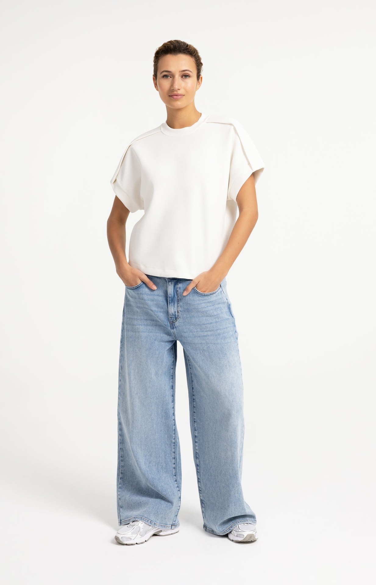 Sweat-shirt sans manches avec plis aux épaules - YAYA - Off White (7)