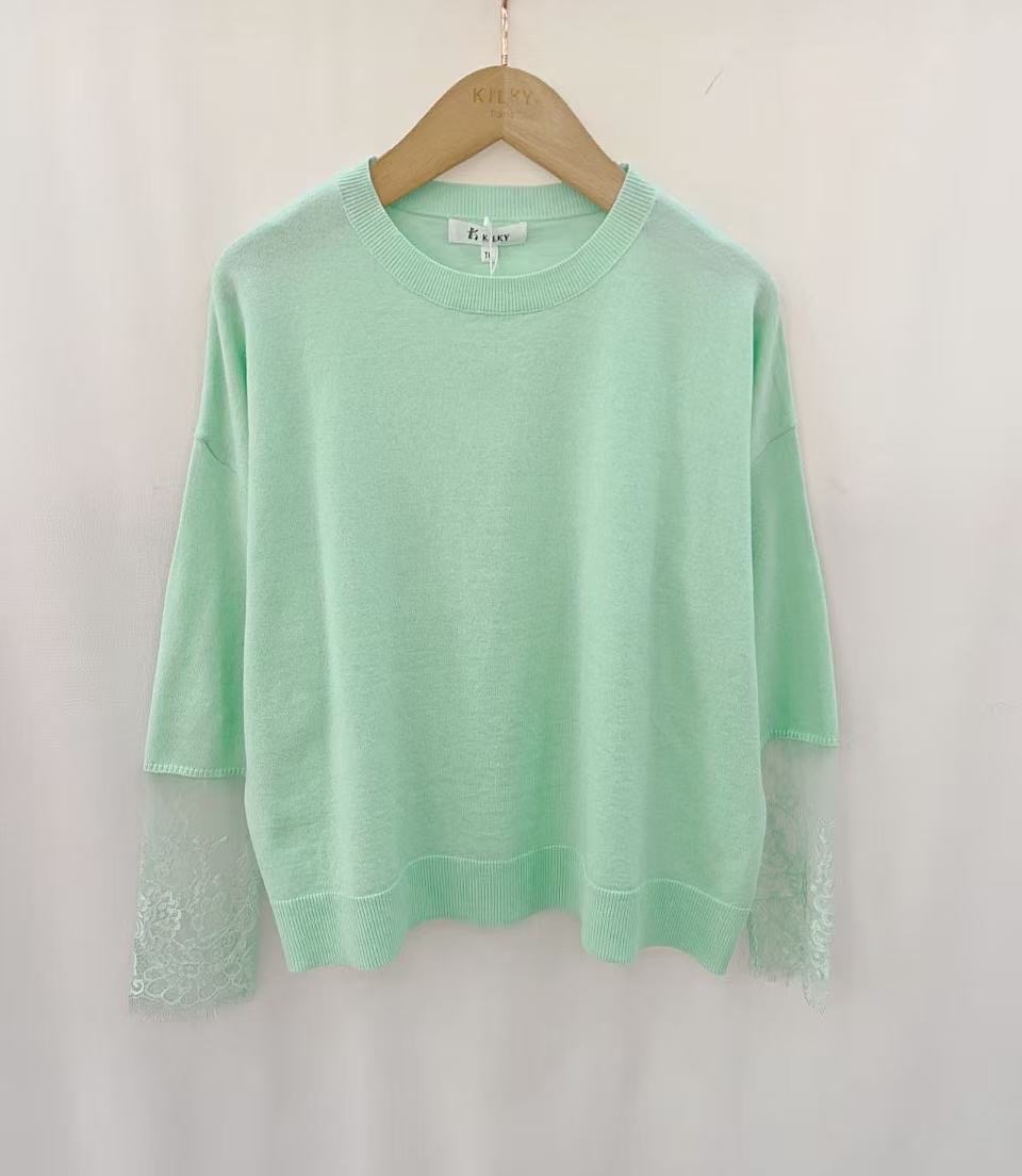 Blouse unie avec manches en dentelle - Alicia - Vert clair