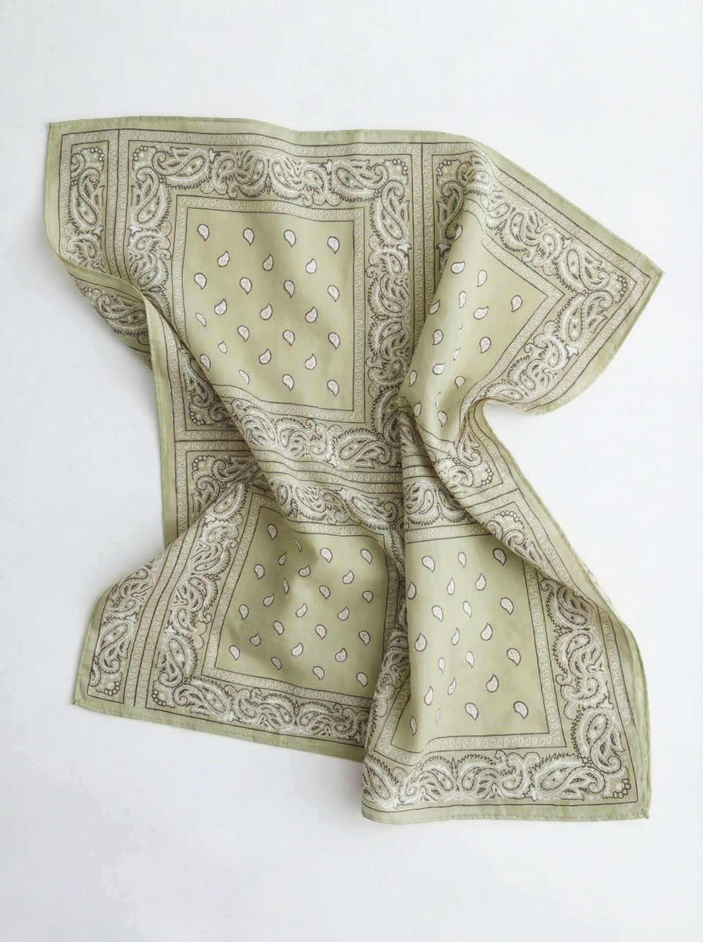 Petit foulard carré type bandana - Vert clair