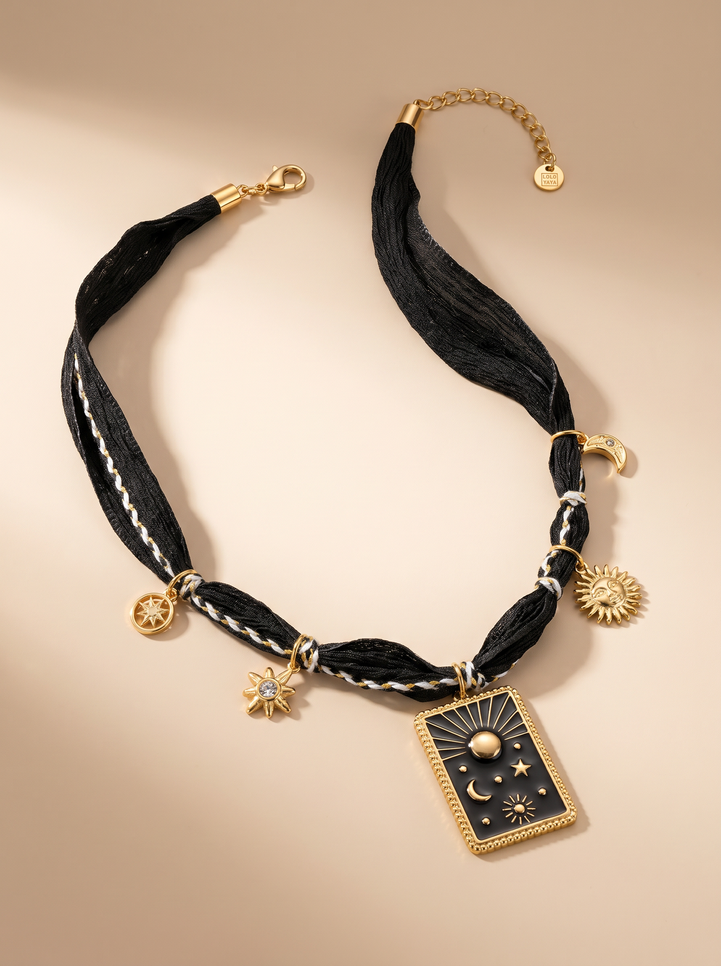 Collier en tissu avec charm nuit - Night - Noir