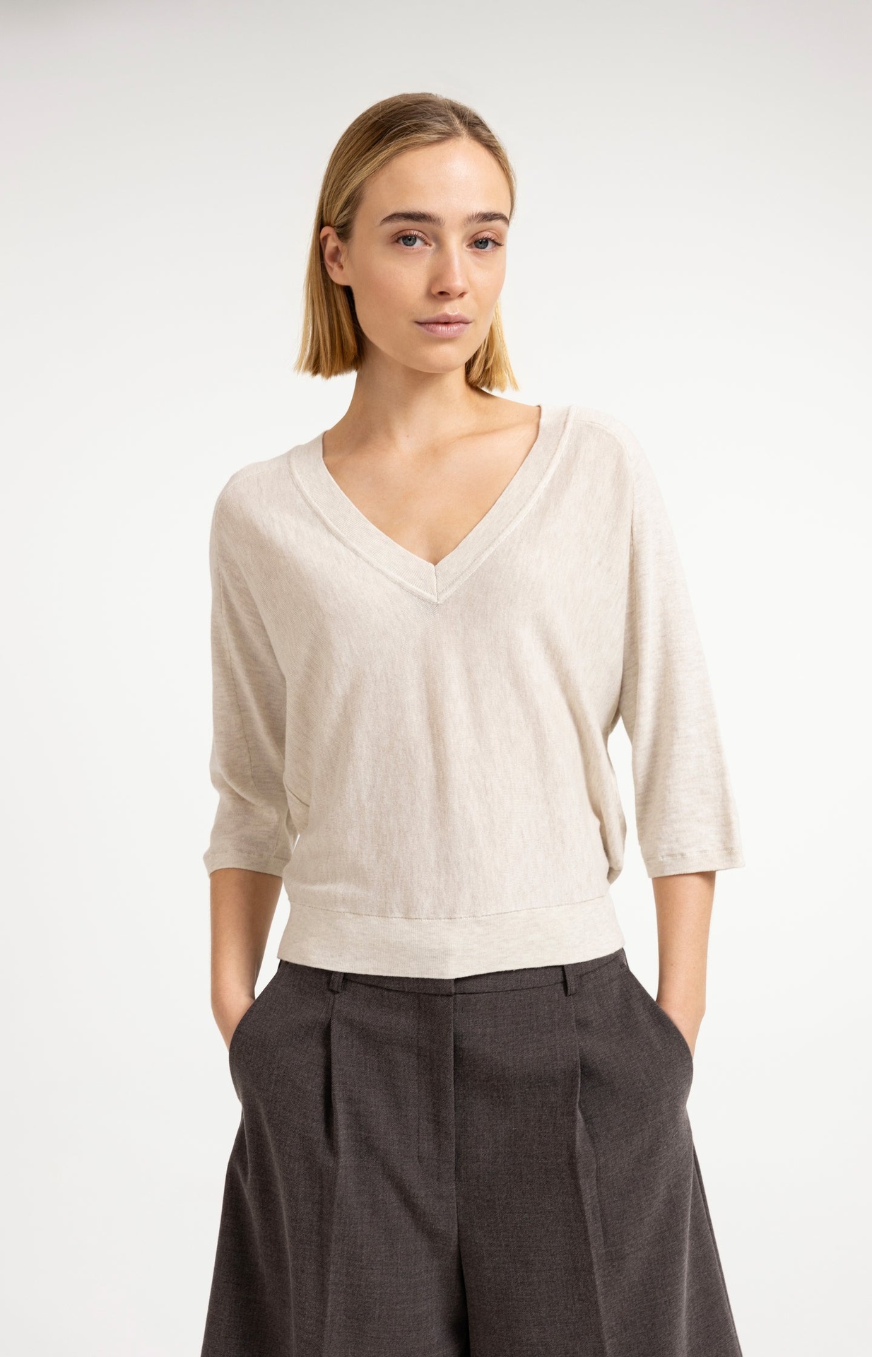 Pull col V, manches 3/4 et coutures apparentes - YAYA - Beige Melange
